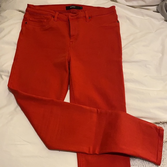 Hudson Nico Jeans in Red - Picture 9 of 10